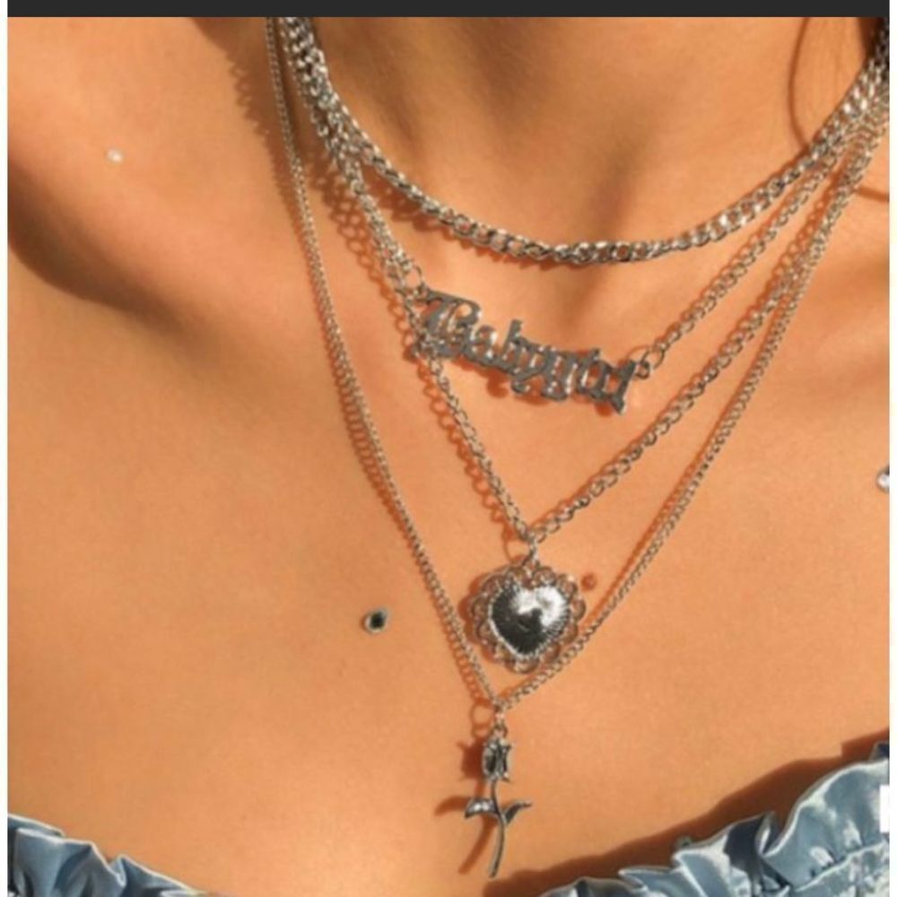 Temperament Ross Silver Letter Multilayer Necklace